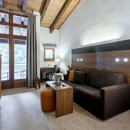 Residenz Hochalm - In -ski Out 萨尔巴赫