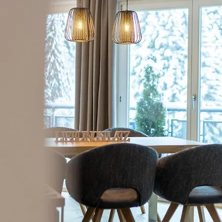 Residenz Hochalm - In - Out 4*