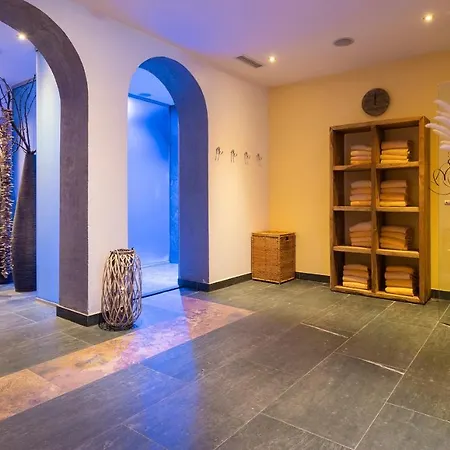 Residenz Hochalm - In - Out 4* Saalbach-Hinterglemm