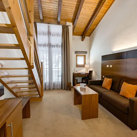 فندق Residenz Hochalm - In -ski Out 4*