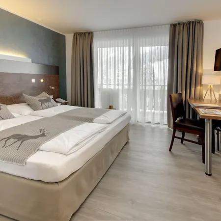 Hotel Residenz Hochalm - Ski In Ski Out Hotel 4*