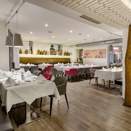 酒店 Residenz Hochalm - In -ski Out