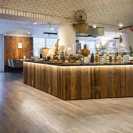 Residenz Hochalm - In -ski Out فندق