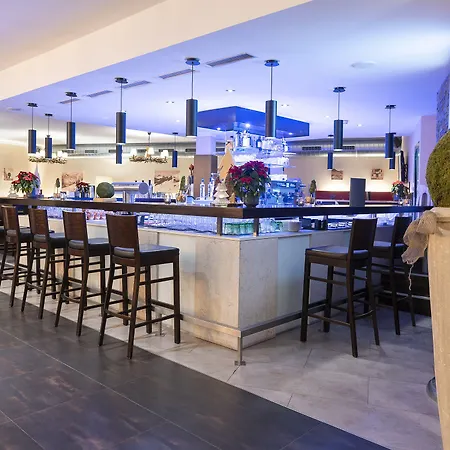 Hotel Residenz Hochalm - Ski In Ski Out Σάαλμπαχ-Χίντεργκλεμ